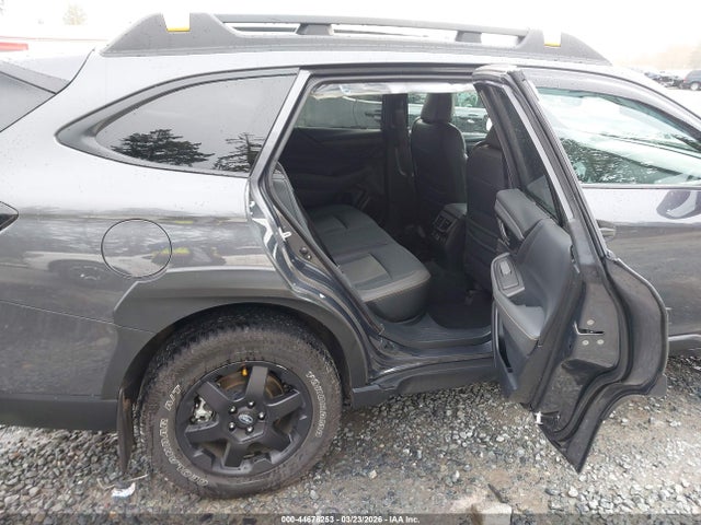 4S4BTGUDXR3195523 Subaru Outback Wilderness