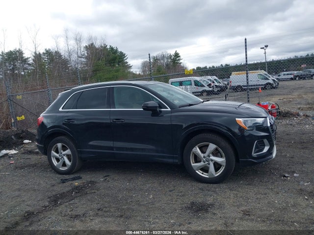 44678261 :رقم المزاد ، WA1AECF35L1081157 vin ، 2020 Audi Q3 Premium 45 Tfsi Quattro Tiptronic مزاد بيع
