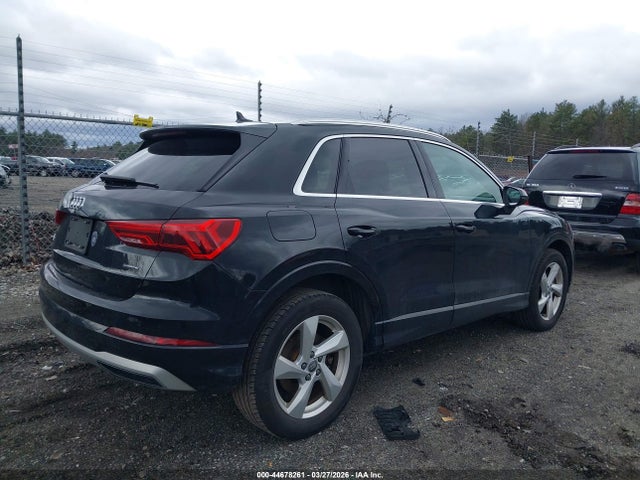 44678261 :رقم المزاد ، WA1AECF35L1081157 vin ، 2020 Audi Q3 Premium 45 Tfsi Quattro Tiptronic مزاد بيع