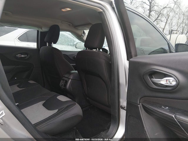 2014 Jeep Cherokee Latitude მანქანა იყიდება აუქციონზე, vin: 1C4PJLCS5EW265589, აუქციონის ნომერი: 44678288