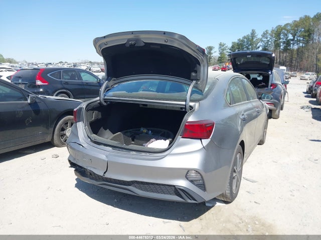 2024 Kia Forte Lxs მანქანა იყიდება აუქციონზე, vin: 3KPF24AD7RE749069, აუქციონის ნომერი: 44678312