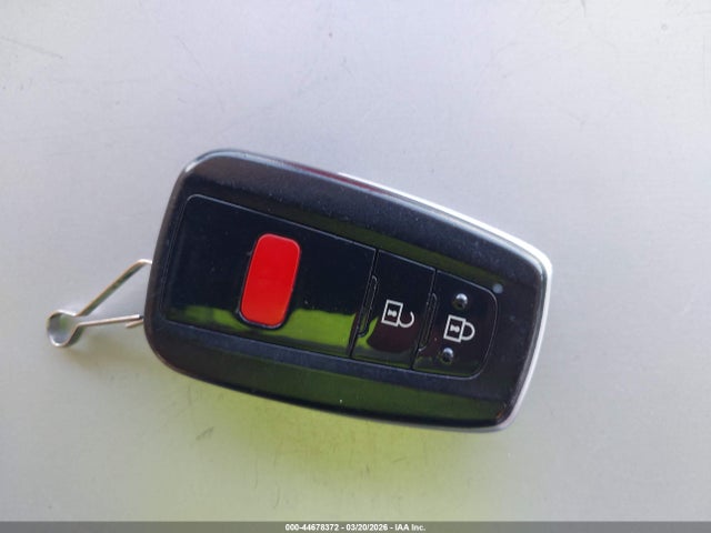 Toyota Prius Four Touring 2016 JTDKARFU4G3022550 Image 11