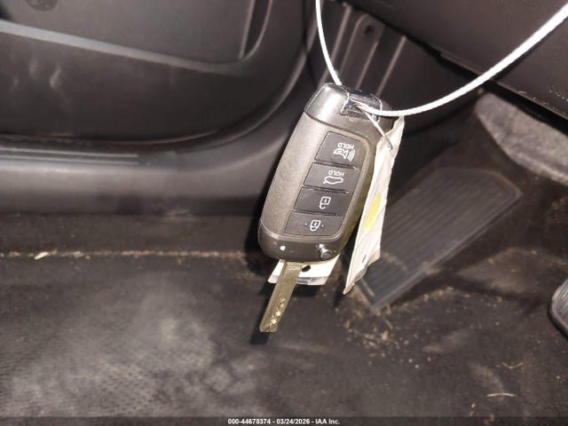 KMHL24JA1PA330333 Hyundai SONATA SE