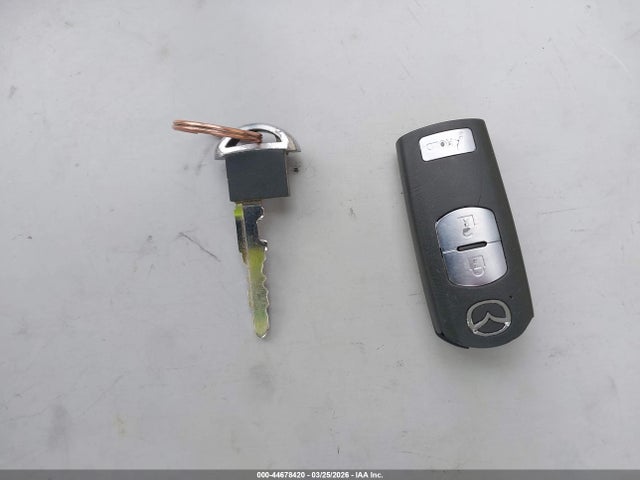 Продаж на аукціоні авто 2016 Mazda Mazda3 I Sport, vin: JM1BM1J74G1313958, номер лоту: 44678420