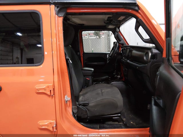 44678445 :رقم المزاد ، 1C4HJXDN2JW229387 vin ، 2018 Jeep Wrangler Unlimited Sport 4x4 مزاد بيع