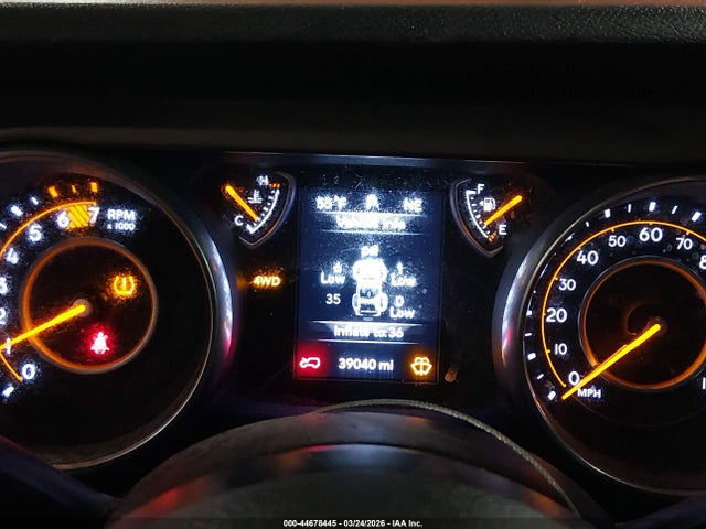 44678445 :رقم المزاد ، 1C4HJXDN2JW229387 vin ، 2018 Jeep Wrangler Unlimited Sport 4x4 مزاد بيع