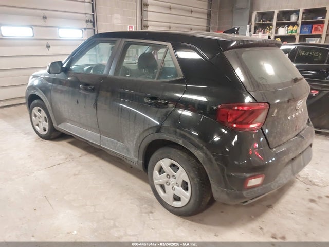 44678447 :رقم المزاد ، KMHRB8A32MU067699 vin ، 2021 Hyundai Venue Essential Auto Ivt مزاد بيع