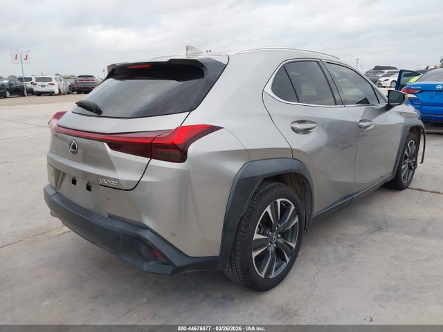44678477 :رقم المزاد ، JTHP3JBHXL2021301 vin ، 2020 Lexus Ux 200 مزاد بيع