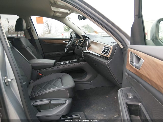 2025 Volkswagen Atlas 2.0t Se W/technology მანქანა იყიდება აუქციონზე, vin: 1V2WR2CA7SC556581, აუქციონის ნომერი: 44678494