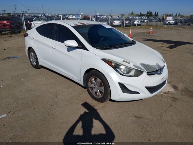 2016 HYUNDAI ELANTRA 5NPDH4AE7GH694596