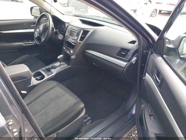 4S4BRBDC1E3300209 Subaru Outback 2.5i Premium