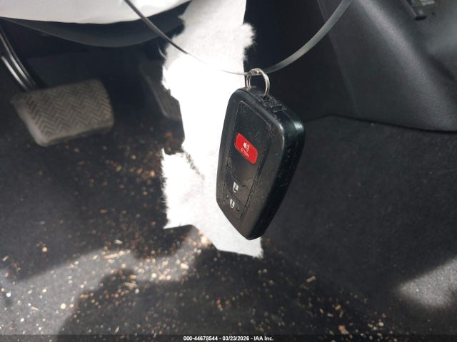 2017 TOYOTA PRIUS JTDKARFU9H3042519 Photo 10