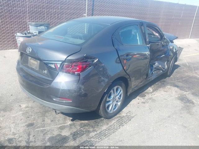3MYDLBZV8GY118141 Scion IA
