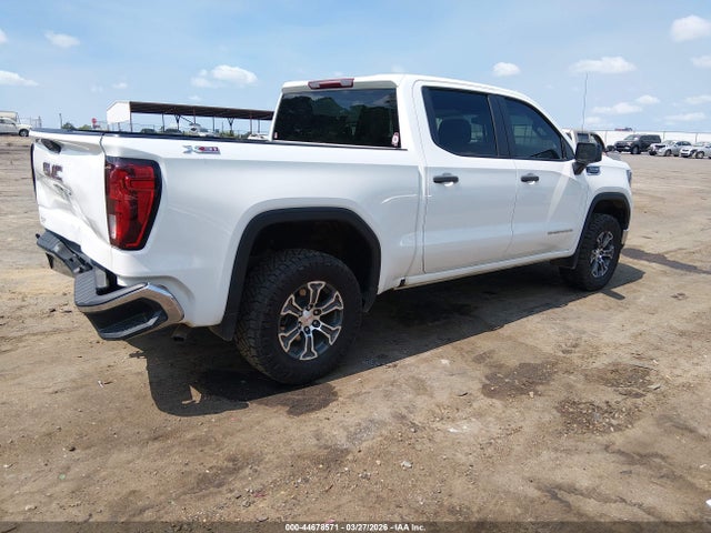 2023 GMC SIERRA 1500 1GTUUAED3PZ302816 Photo 3