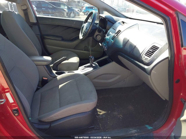 2016 KIA FORTE KNAFX4A61G5537521 Photo 4