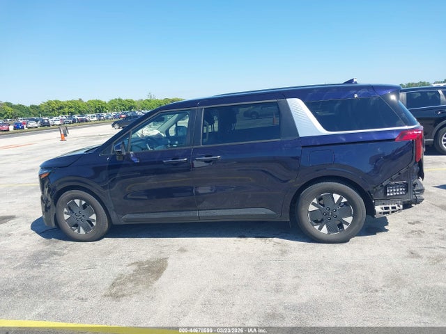 Auction sale of the 2026 Kia Carnival Mpv Hybrid Lxs, vin: KNDNB5KA6T6130837, lot number: 44678599