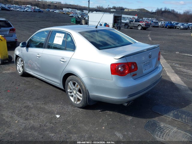44678612 :رقم المزاد ، 3VWEF71KX7M067707 vin ، 2007 Volkswagen Jetta Wolfsburg Edition مزاد بيع