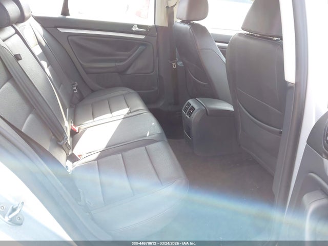 44678612 :رقم المزاد ، 3VWEF71KX7M067707 vin ، 2007 Volkswagen Jetta Wolfsburg Edition مزاد بيع