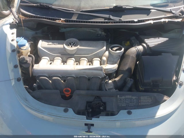 44678615 :رقم المزاد ، 3VWRG3AG1AM028790 vin ، 2010 Volkswagen New Beetle 2.5l Final Edition مزاد بيع