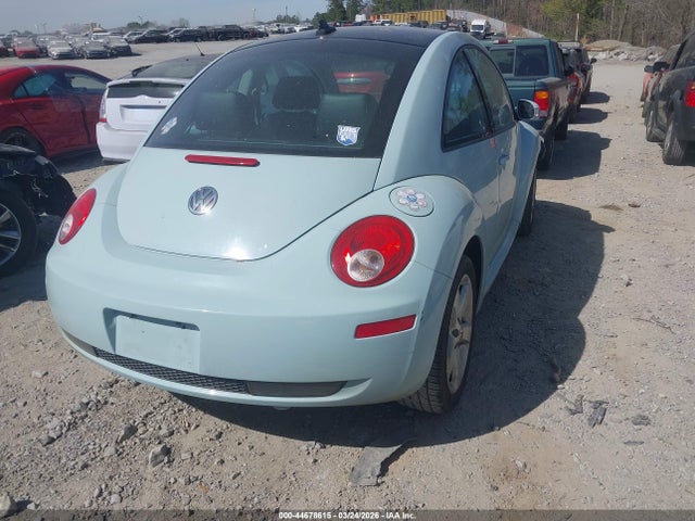 44678615 :رقم المزاد ، 3VWRG3AG1AM028790 vin ، 2010 Volkswagen New Beetle 2.5l Final Edition مزاد بيع