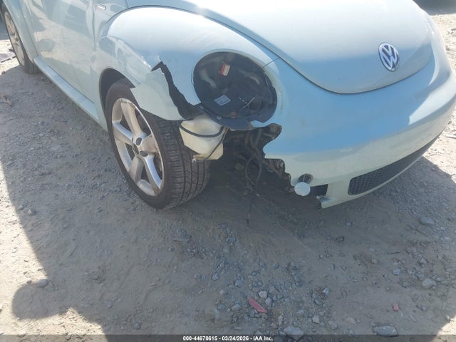 44678615 :رقم المزاد ، 3VWRG3AG1AM028790 vin ، 2010 Volkswagen New Beetle 2.5l Final Edition مزاد بيع