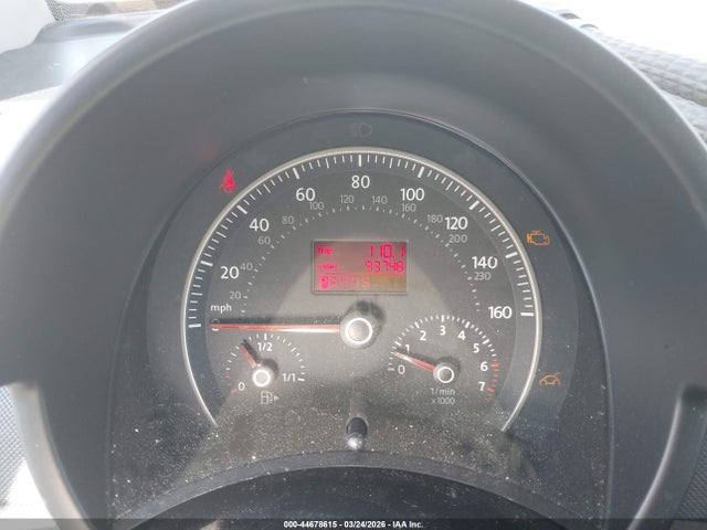 44678615 :رقم المزاد ، 3VWRG3AG1AM028790 vin ، 2010 Volkswagen New Beetle 2.5l Final Edition مزاد بيع