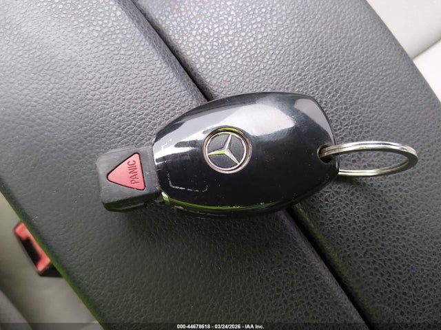Продажа на аукционе авто 2012 Mercedes-benz C 250 Sport, vin: WDDGF4HB6CR212675, номер лота: 44678618