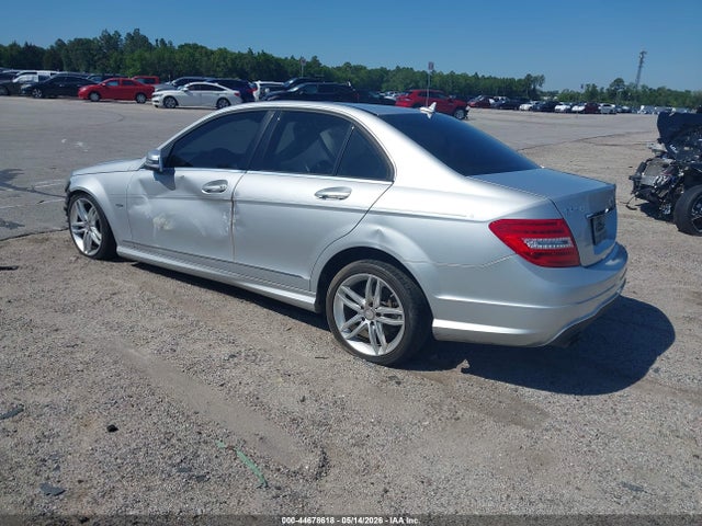 Продажа на аукционе авто 2012 Mercedes-benz C 250 Sport, vin: WDDGF4HB6CR212675, номер лота: 44678618