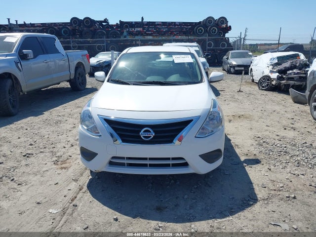 3N1CN7AP7JL816956 Nissan Versa 1.6 S+