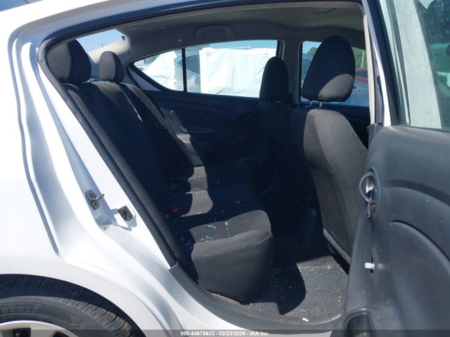 3N1CN7AP7JL816956 Nissan Versa 1.6 S+