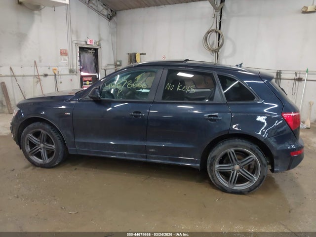 44678666 :رقم المزاد ، WA1DKAFP4CA083981 vin ، 2012 Audi Q5 3.2 Premium Plus مزاد بيع