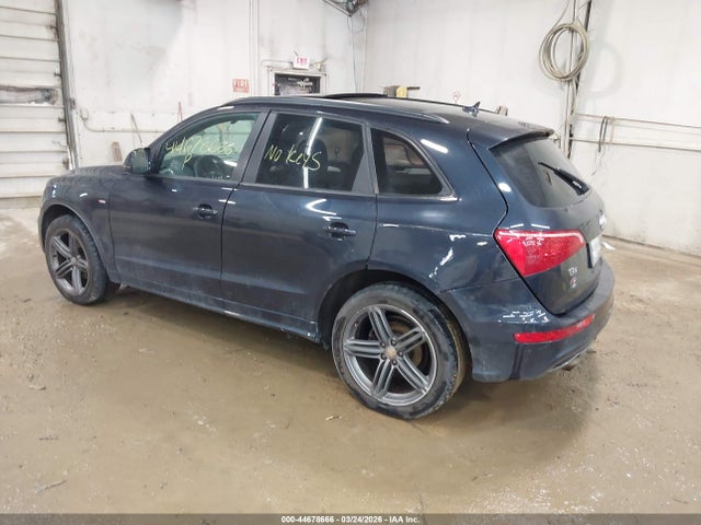 44678666 :رقم المزاد ، WA1DKAFP4CA083981 vin ، 2012 Audi Q5 3.2 Premium Plus مزاد بيع