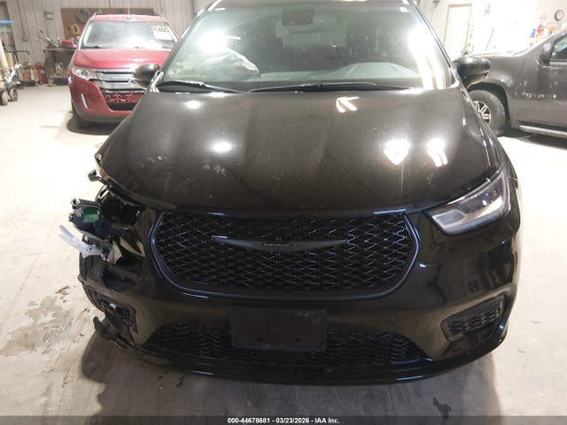 Продажа на аукционе авто 2024 Chrysler Pacifica Touring L Awd, vin: 2C4RC3BG3RR153971, номер лота: 44678681