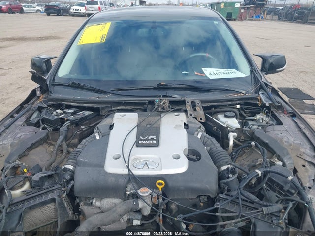 44678696 :رقم المزاد ، JN1BV7AR6FM390008 vin ، 2015 Infiniti Q50 Premium/sport مزاد بيع