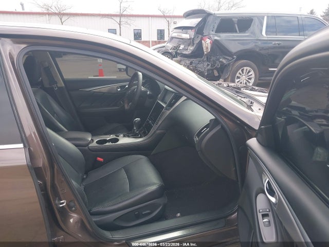 44678696 :رقم المزاد ، JN1BV7AR6FM390008 vin ، 2015 Infiniti Q50 Premium/sport مزاد بيع