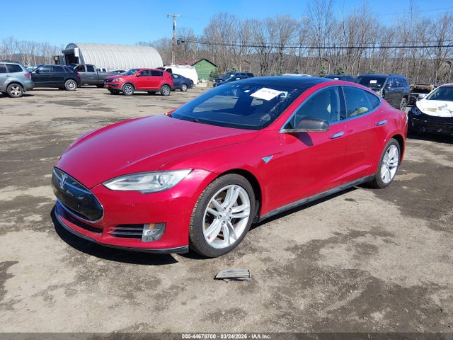2015 TESLA MODEL S 5YJSA1H20FF093565 Photo 1