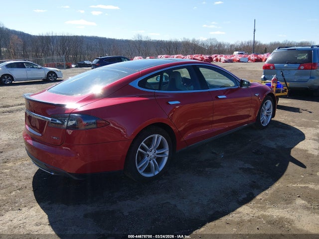 2015 TESLA MODEL S 5YJSA1H20FF093565 Photo 3