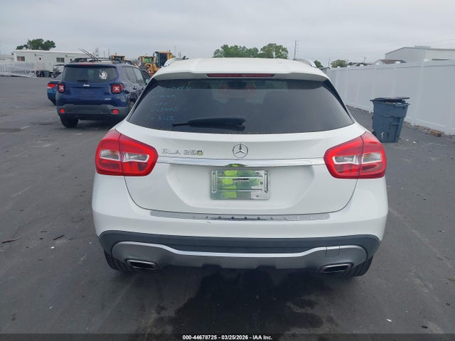 44678725 :رقم المزاد ، W1NTG4EBXLU040151 vin ، 2020 Mercedes-benz Gla 250 مزاد بيع