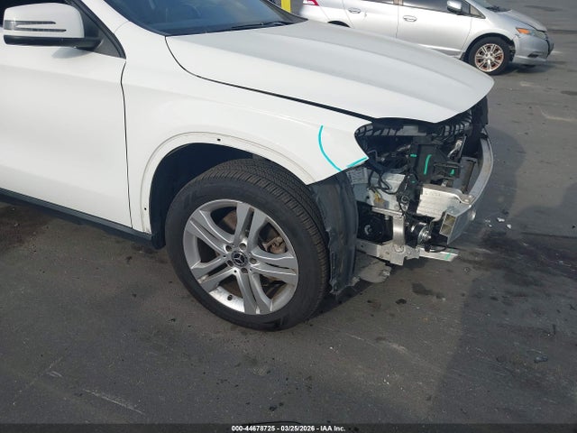 44678725 :رقم المزاد ، W1NTG4EBXLU040151 vin ، 2020 Mercedes-benz Gla 250 مزاد بيع