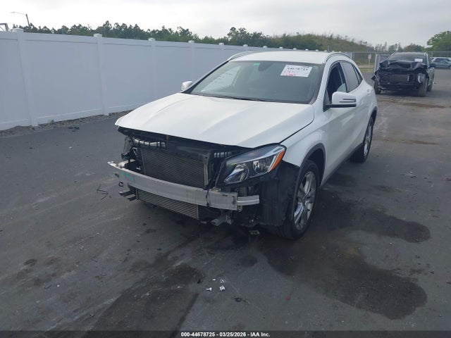 44678725 :رقم المزاد ، W1NTG4EBXLU040151 vin ، 2020 Mercedes-benz Gla 250 مزاد بيع