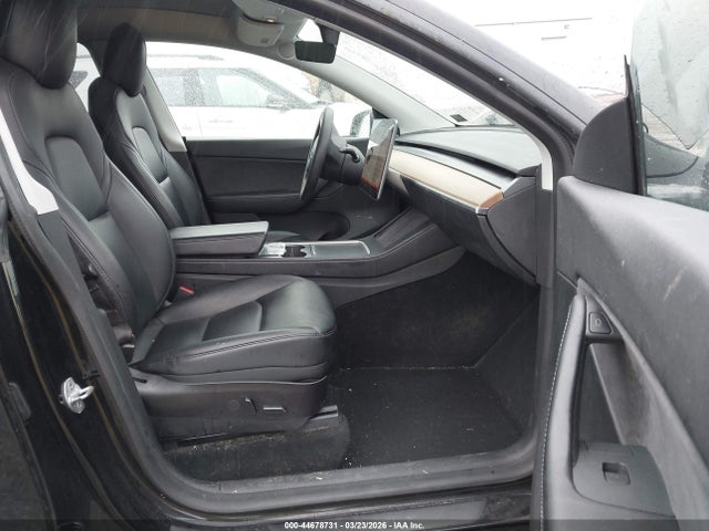 2021 TESLA MODEL Y 5YJYGAEE7MF199287 Photo 4