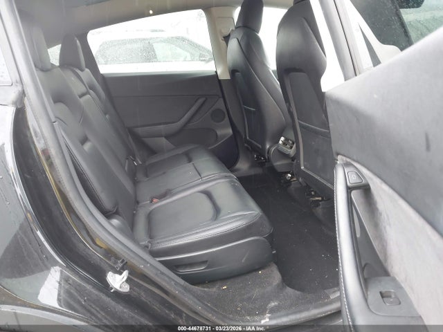 2021 TESLA MODEL Y 5YJYGAEE7MF199287 Photo 7