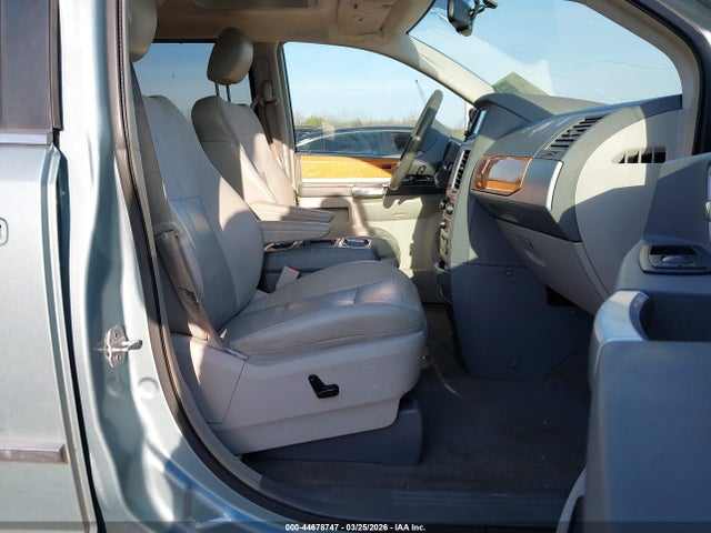 44678747 :رقم المزاد ، 2A8HR64X18R837157 vin ، 2008 Chrysler Town & Country Limited مزاد بيع