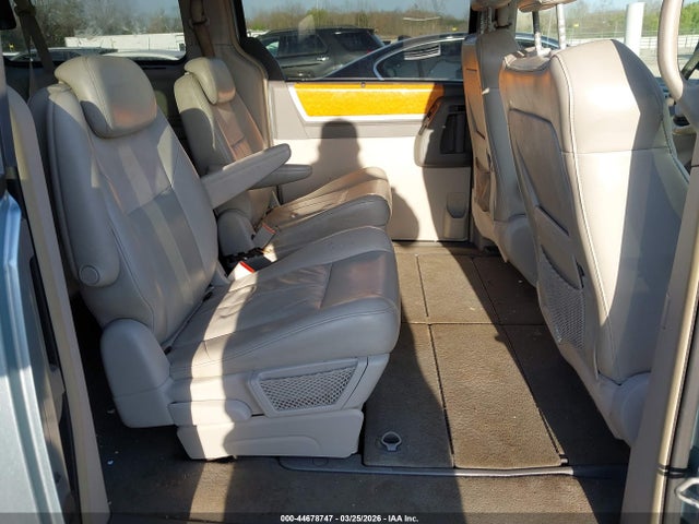 44678747 :رقم المزاد ، 2A8HR64X18R837157 vin ، 2008 Chrysler Town & Country Limited مزاد بيع