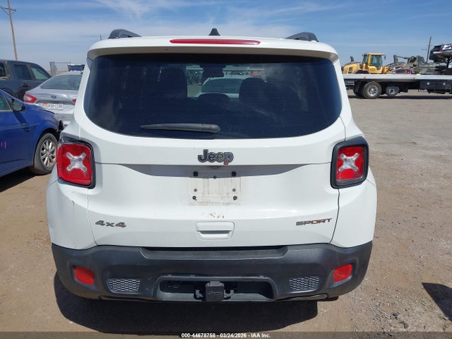 2018 Jeep Renegade Sport 4x4 მანქანა იყიდება აუქციონზე, vin: ZACCJBAB8JPJ52686, აუქციონის ნომერი: 44678758