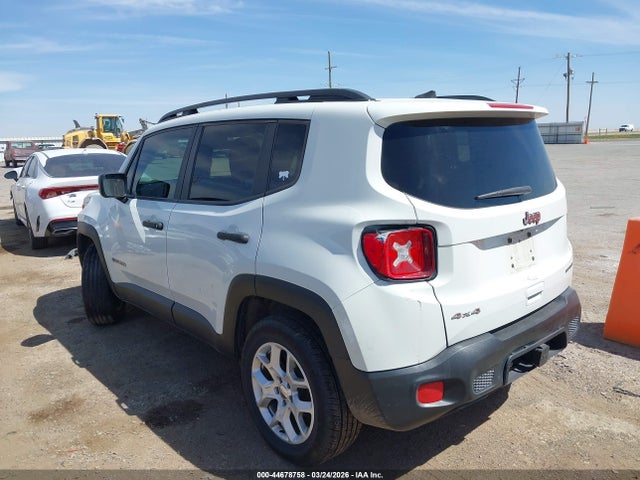 2018 Jeep Renegade Sport 4x4 მანქანა იყიდება აუქციონზე, vin: ZACCJBAB8JPJ52686, აუქციონის ნომერი: 44678758