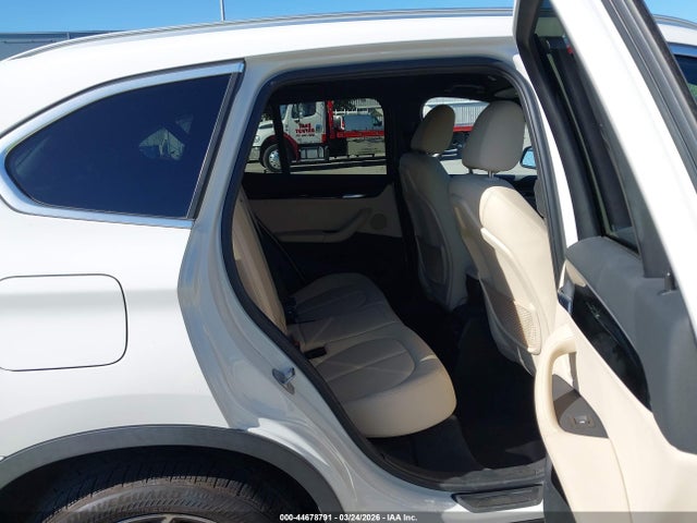 WBXHU7C32J5H45896 BMW X1 Sdrive28i