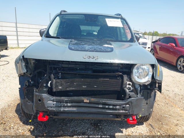 2017 Jeep Renegade Deserthawk 4x4 მანქანა იყიდება აუქციონზე, vin: ZACCJBCBXHPE82629, აუქციონის ნომერი: 44678793