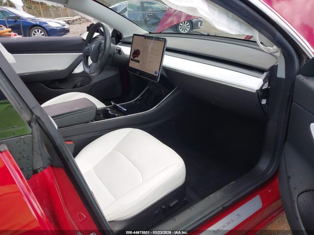 2019 Tesla Model 3 Long Range/mid Range/standard Range/standard Range Plus მანქანა იყიდება აუქციონზე, vin: 5YJ3E1EA0KF314869, აუქციონის ნომერი: 44678801