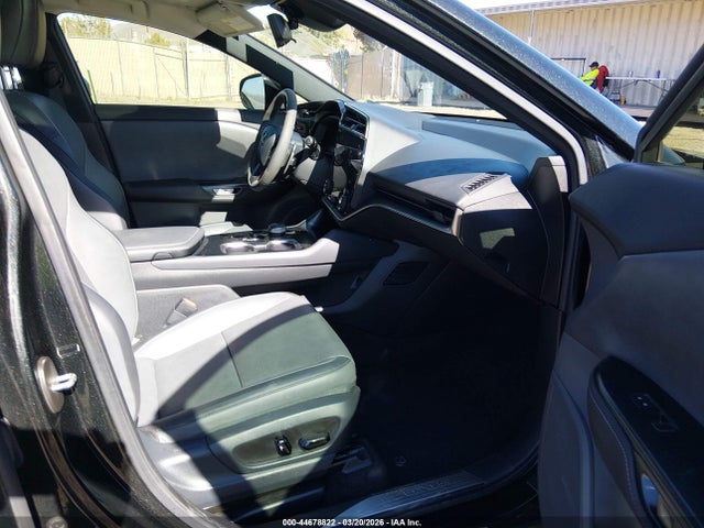 2024 Lexus Rz 450e Premium მანქანა იყიდება აუქციონზე, vin: JTJAAAAB6RA025030, აუქციონის ნომერი: 44678822